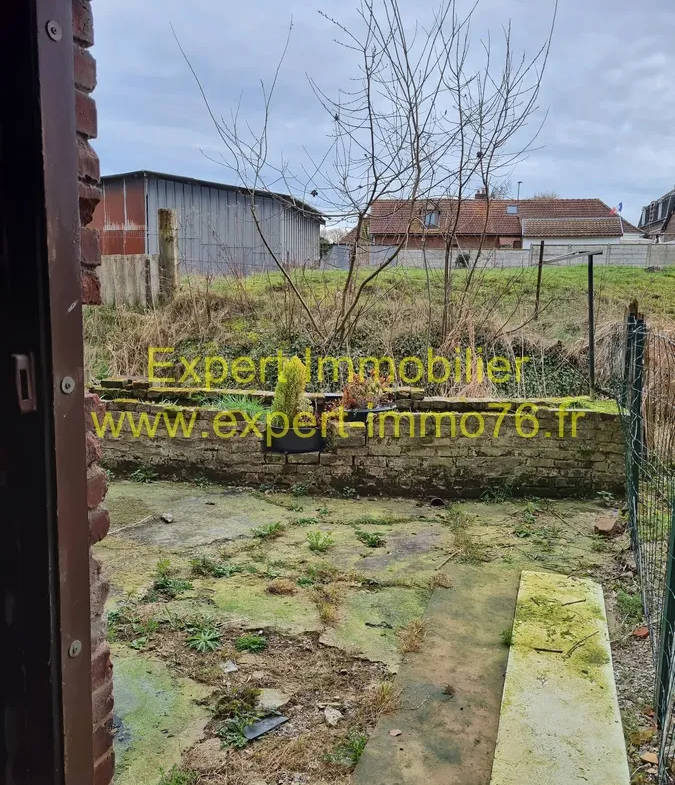 Maison mitoyenne de 2 chambres à vendre à Nesle Normandeuse 