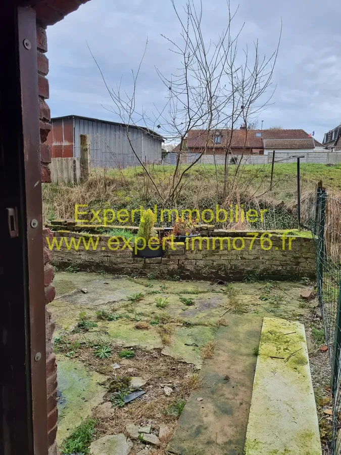 Maison mitoyenne de 2 chambres à vendre à Nesle Normandeuse 