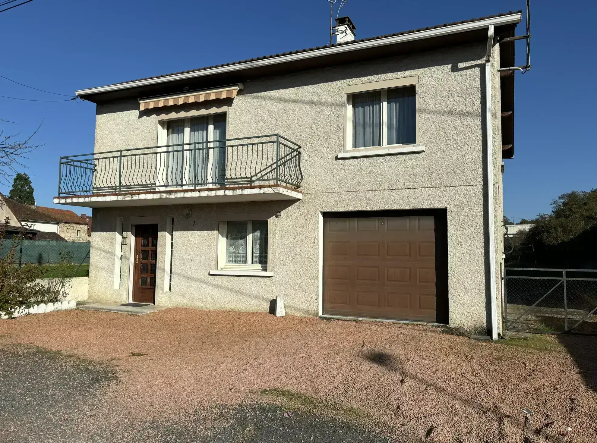 Maison à vendre à Cusset - 121 m² avec garage 