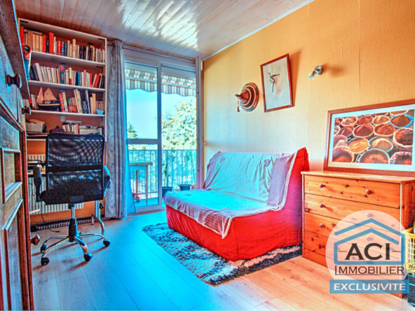 Appartement T6 lumineux à Grigny avec vue dégagée 