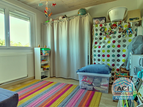 Appartement T6 lumineux à Grigny avec vue dégagée 