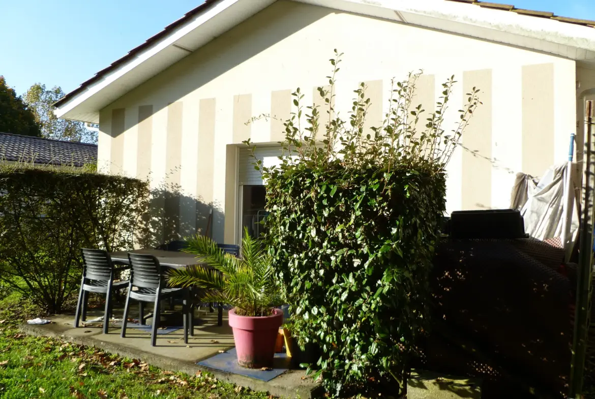 Maison T2 de plain-pied avec terrasse à Biganos 