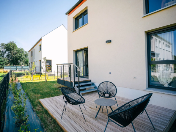 Maison Mitoyenne Neuve à Vendre à Saint-Vit 