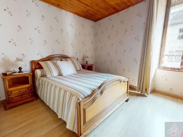 Maison de village de 117 m² à vendre à Fraisans 