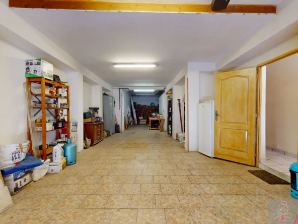 Maison de village de 117 m² à vendre à Fraisans 