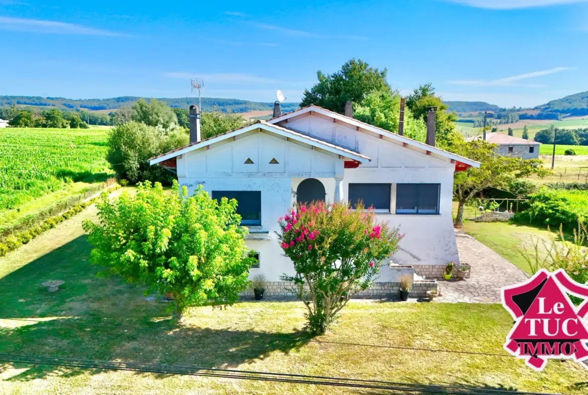 Maison en pierre avec 4 chambres et jardin spacieux à Saint-Sylvestre-sur-Lot 
