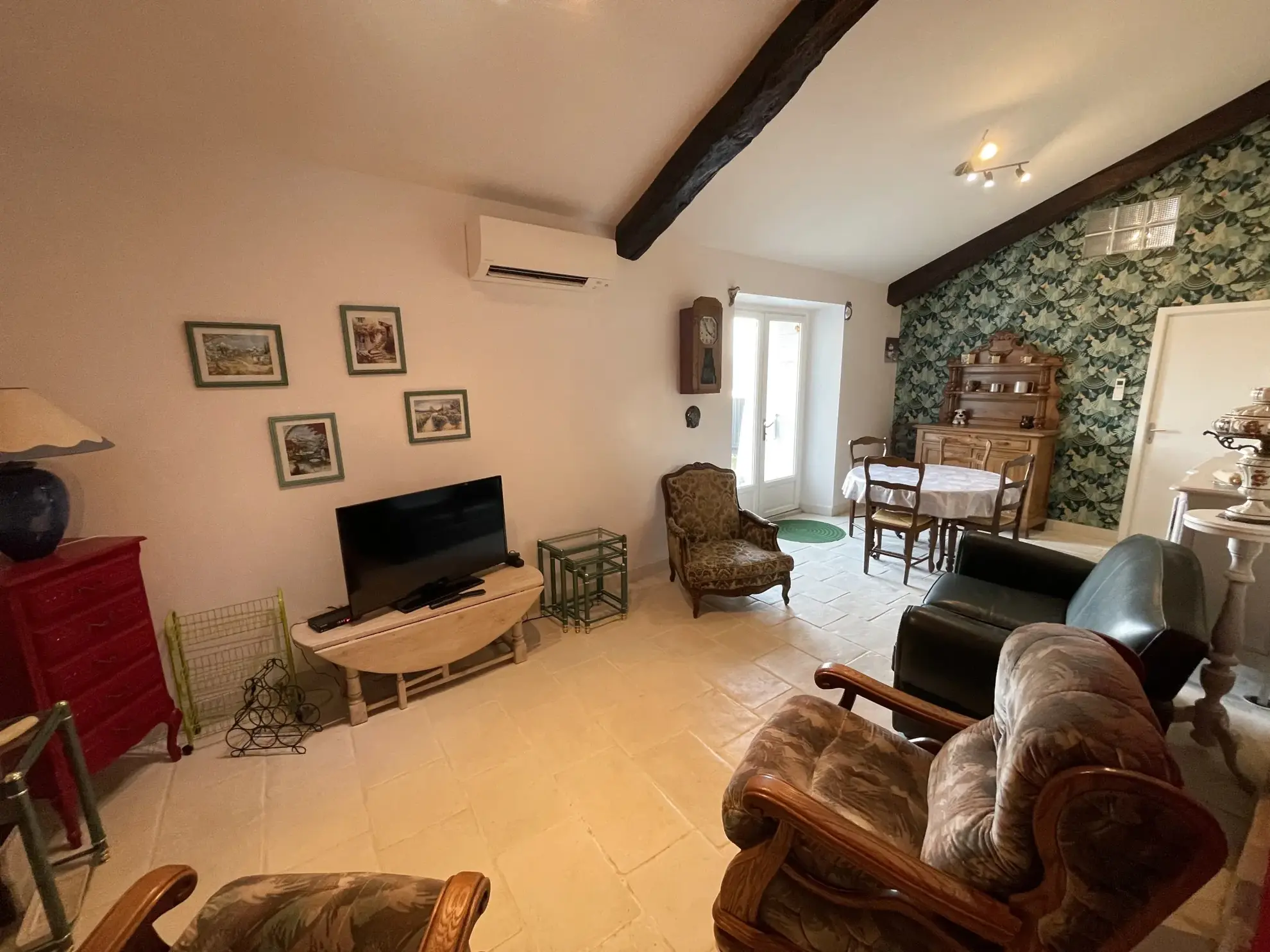 Maison typique de 90 m² proche de Saint Georges De Didonne à Semussac 