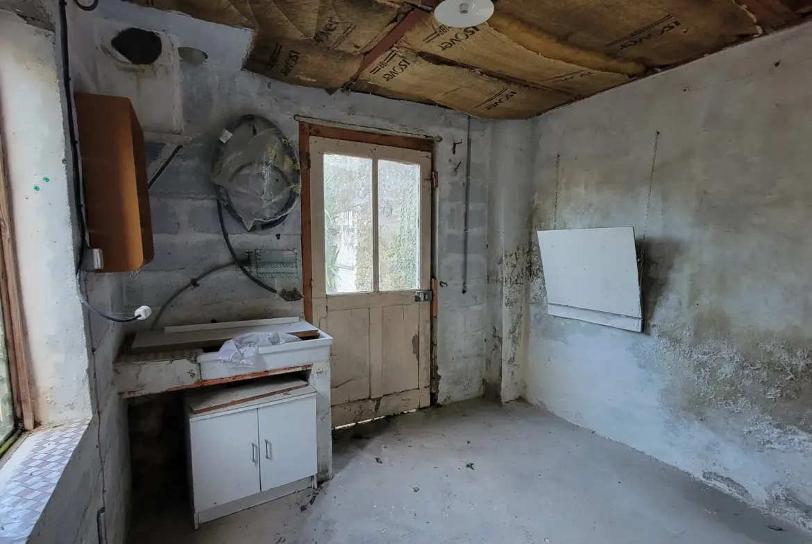 Atelier Local à vendre à La Jumellière – Superficie de 60 m² 