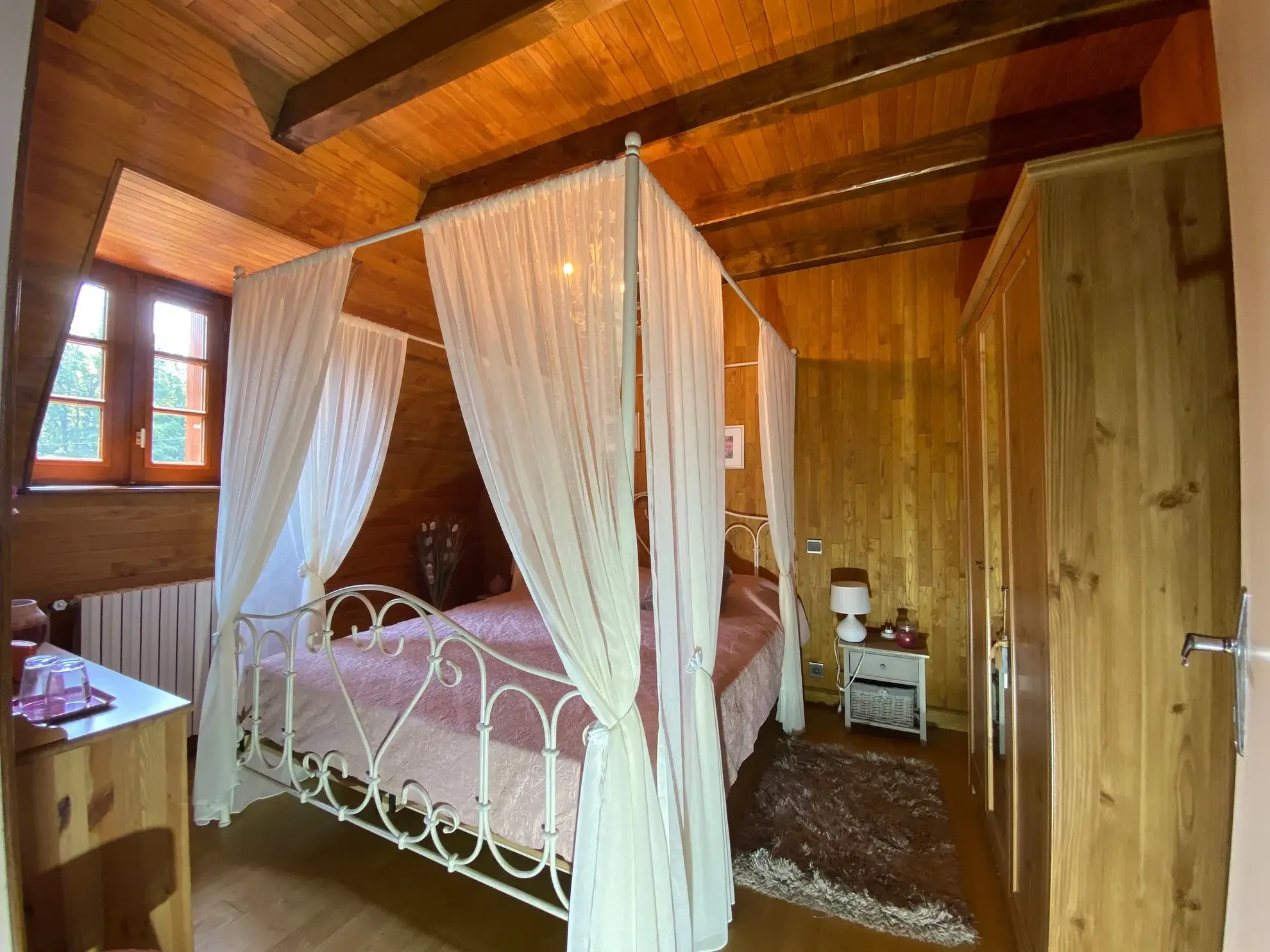 Maison de caractère avec piscine en Xaintrie 