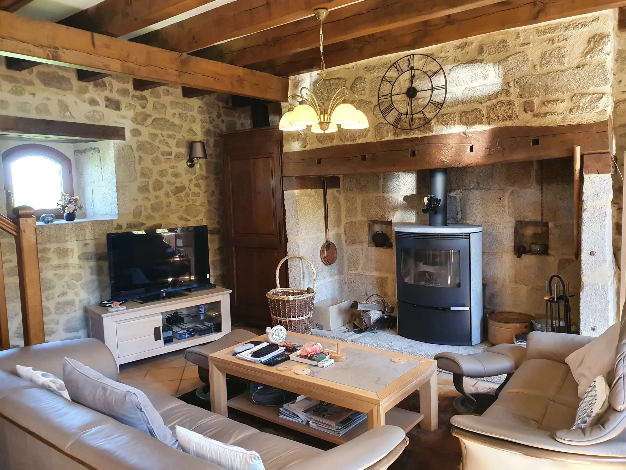 Maison de caractère avec piscine en Xaintrie 
