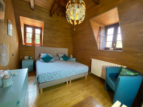 Maison de caractère avec piscine en Xaintrie 