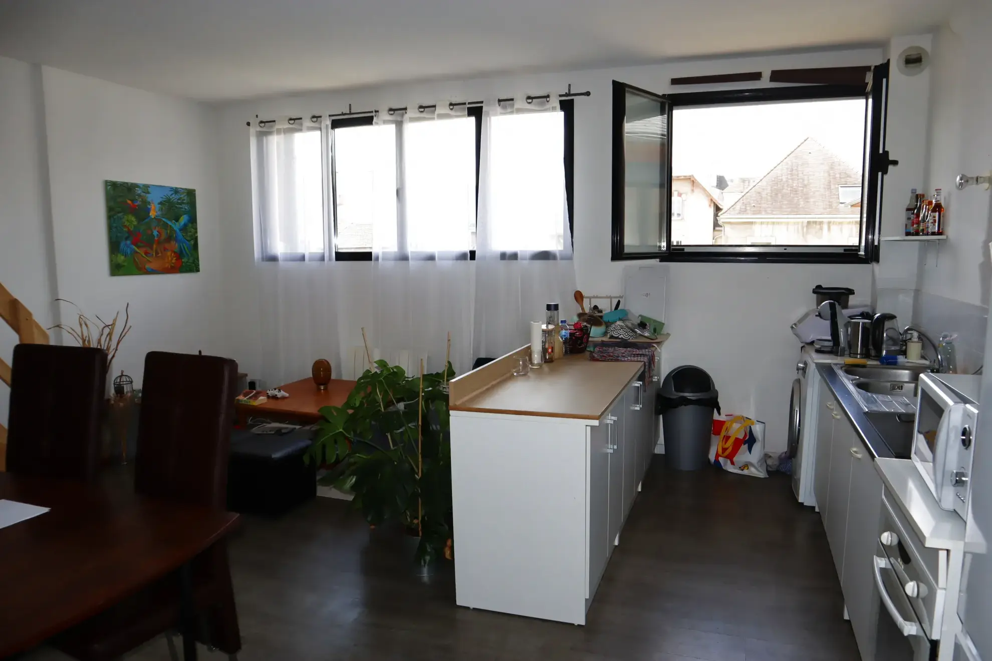 Appartement type 4 en centre-ville d'Autun avec stationnement 