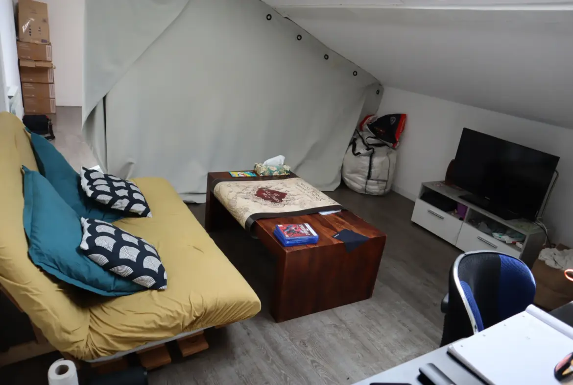 Appartement type 4 en centre-ville d'Autun avec stationnement 