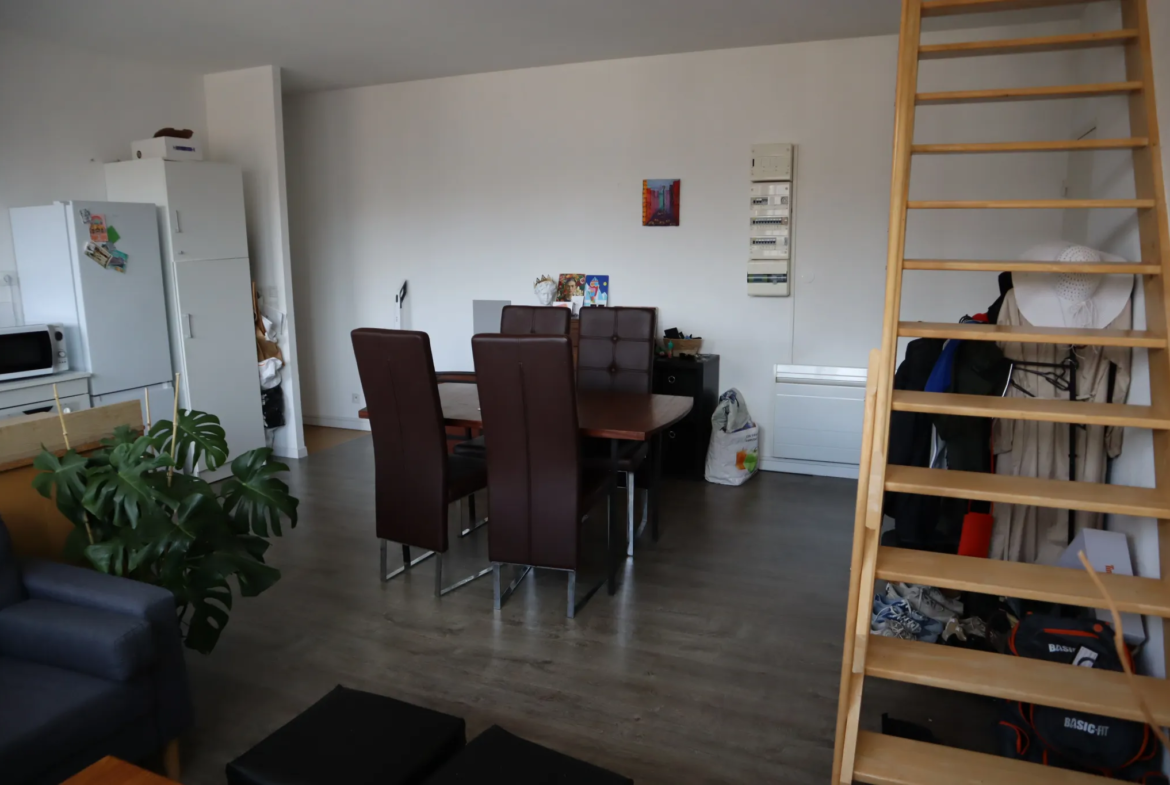 Appartement type 4 en centre-ville d'Autun avec stationnement 