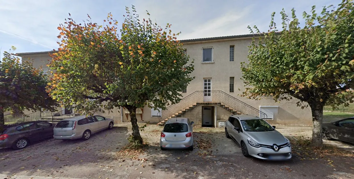 Immeuble avec 8 appartements à vendre à Leyme 