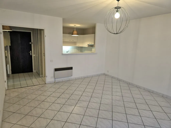 Appart F2 à vendre à Dijon - 49 m² en copropriété 