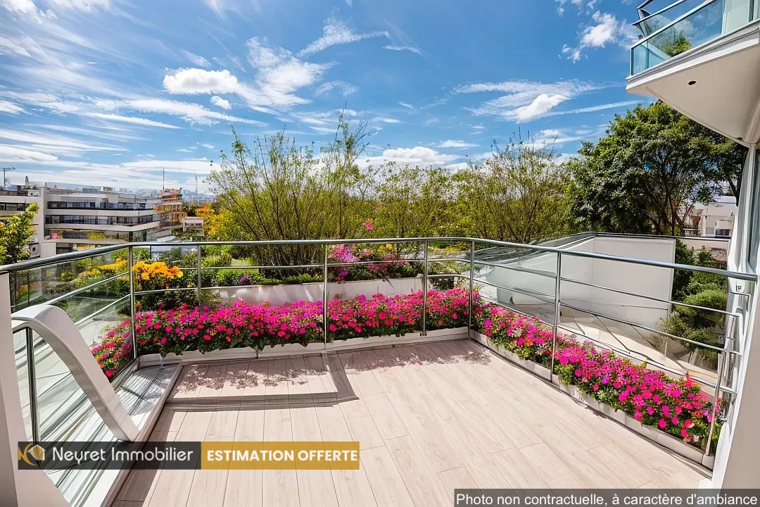 T4 avec terrasse et 2 parkings privatifs à Serezin du Rhône 