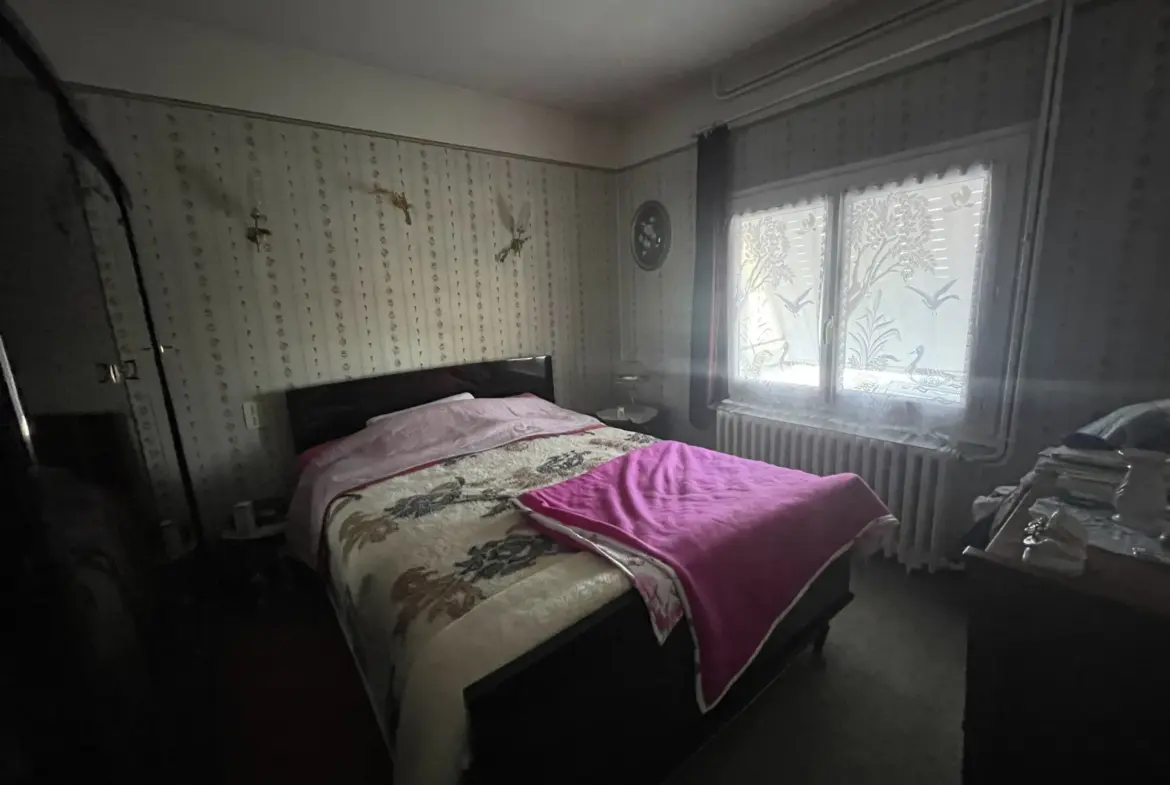 Maison de ville proche de Vichy à vendre 
