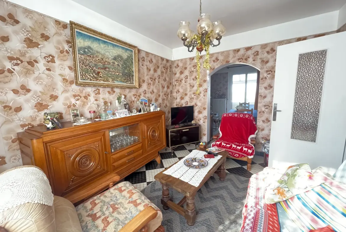 Maison de ville proche de Vichy à vendre 