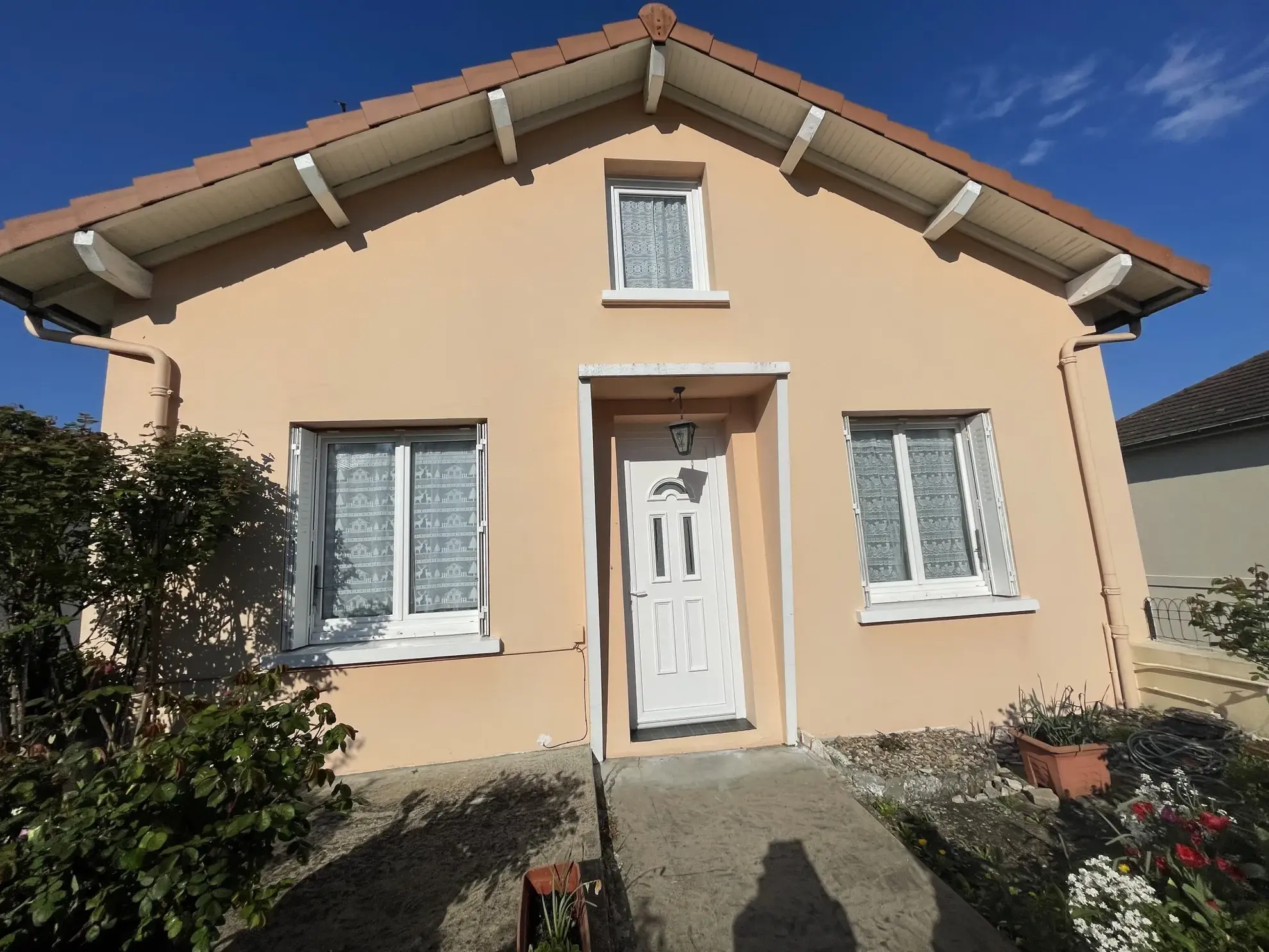 Maison de ville proche de Vichy à vendre 