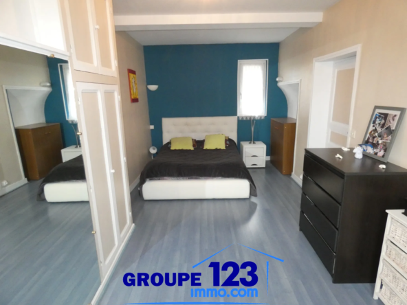 Maison spacieuse avec 3 chambres à Brienon-sur-Armançon 