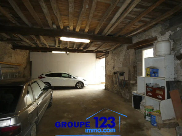 Maison spacieuse avec 3 chambres à Brienon-sur-Armançon 