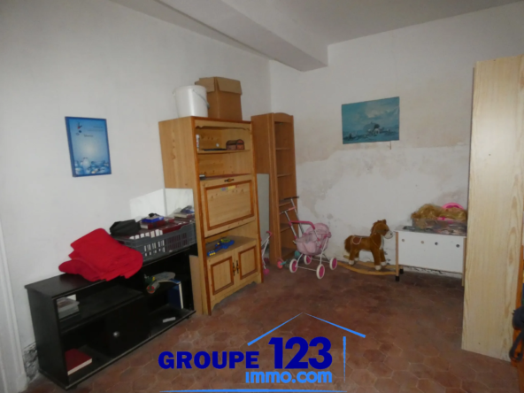 Maison spacieuse avec 3 chambres à Brienon-sur-Armançon 