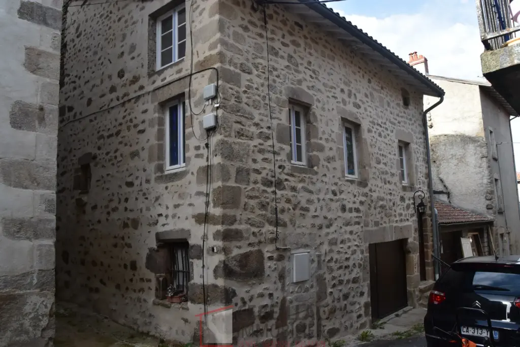 Charmante maison rénovée de 68 m² à La Chaise Dieu