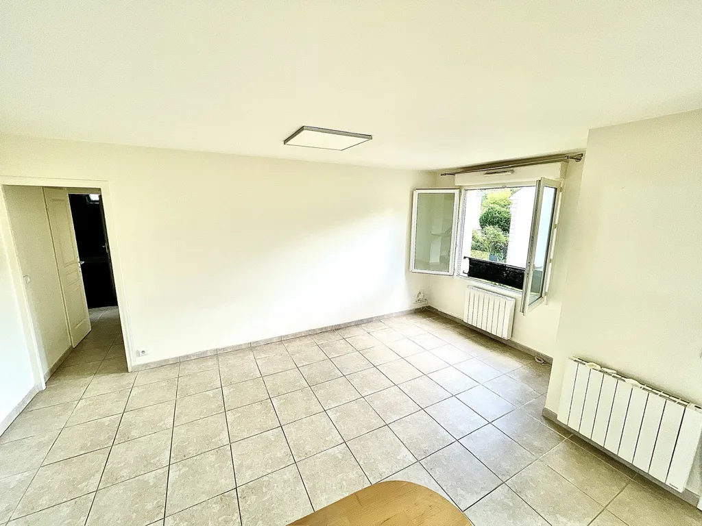 Superbe appartement 3 pièces à Boissy-Saint-Léger avec balcon et cave 