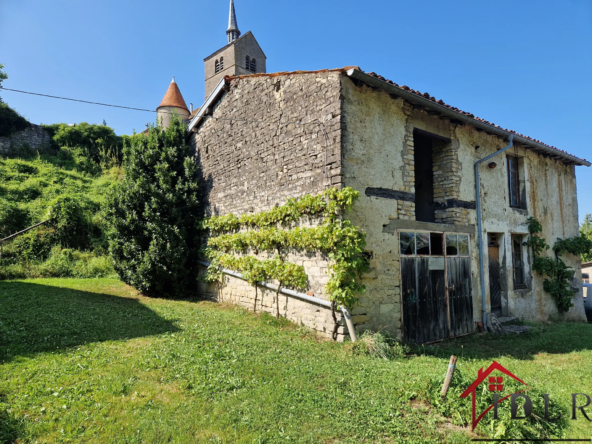 Ancienne ferme à rénover à Villars st Marcellin 