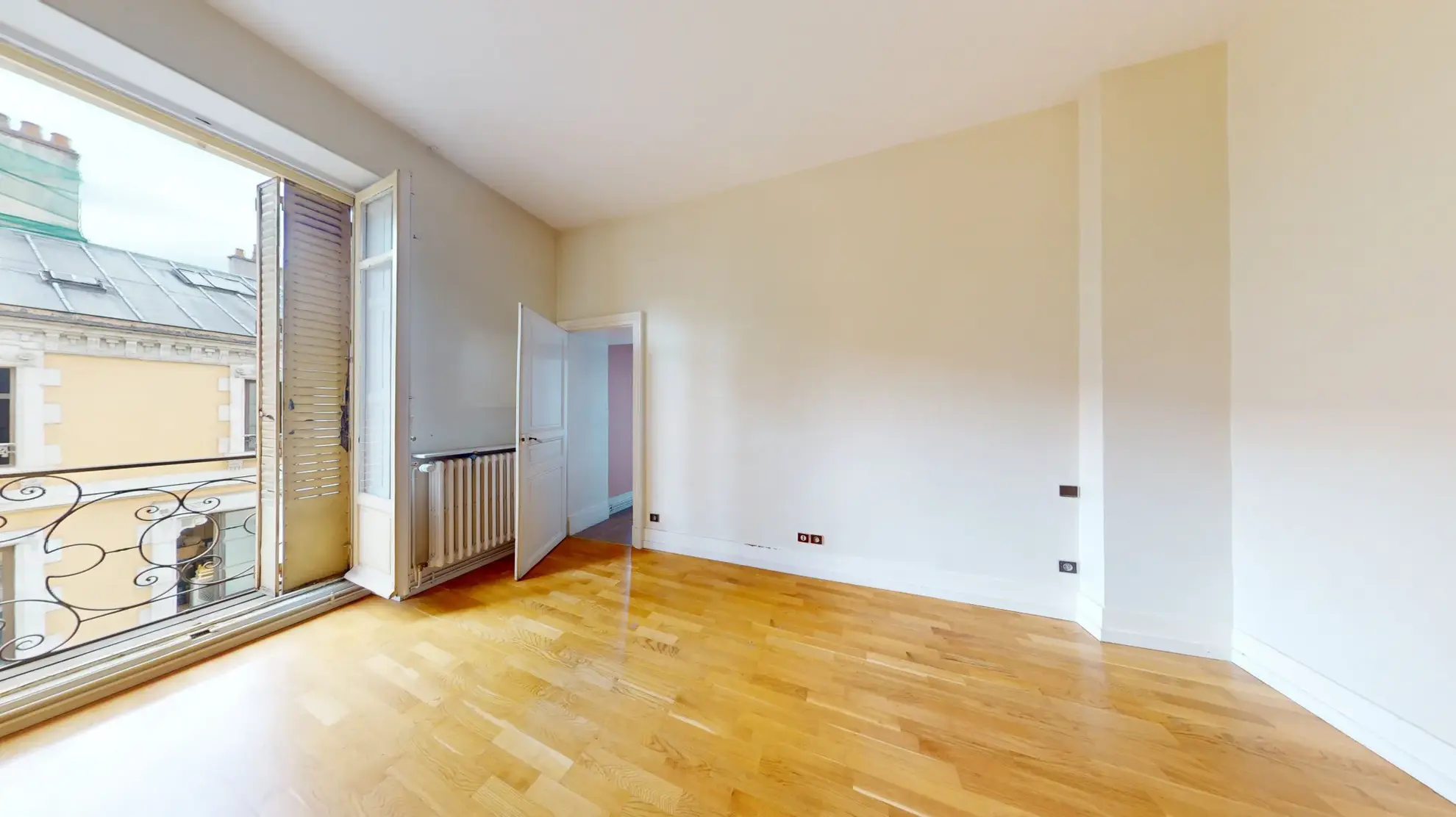 Charmant appartement traversant en rue piétonne à Dijon 