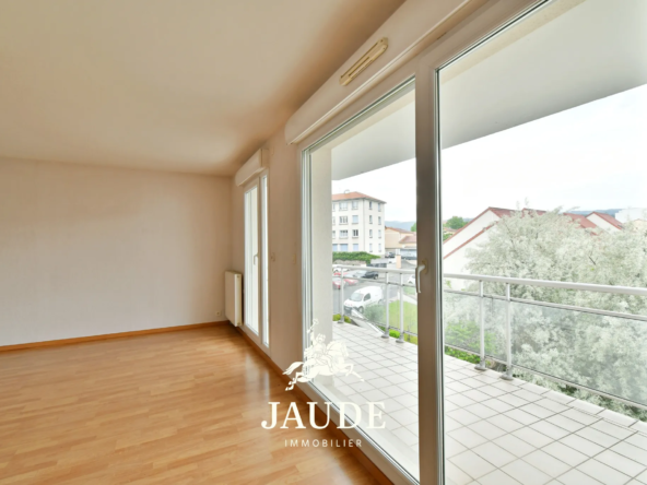 Vente Appartement F4 traversant 87,5 m² à Clermont-Ferrand 