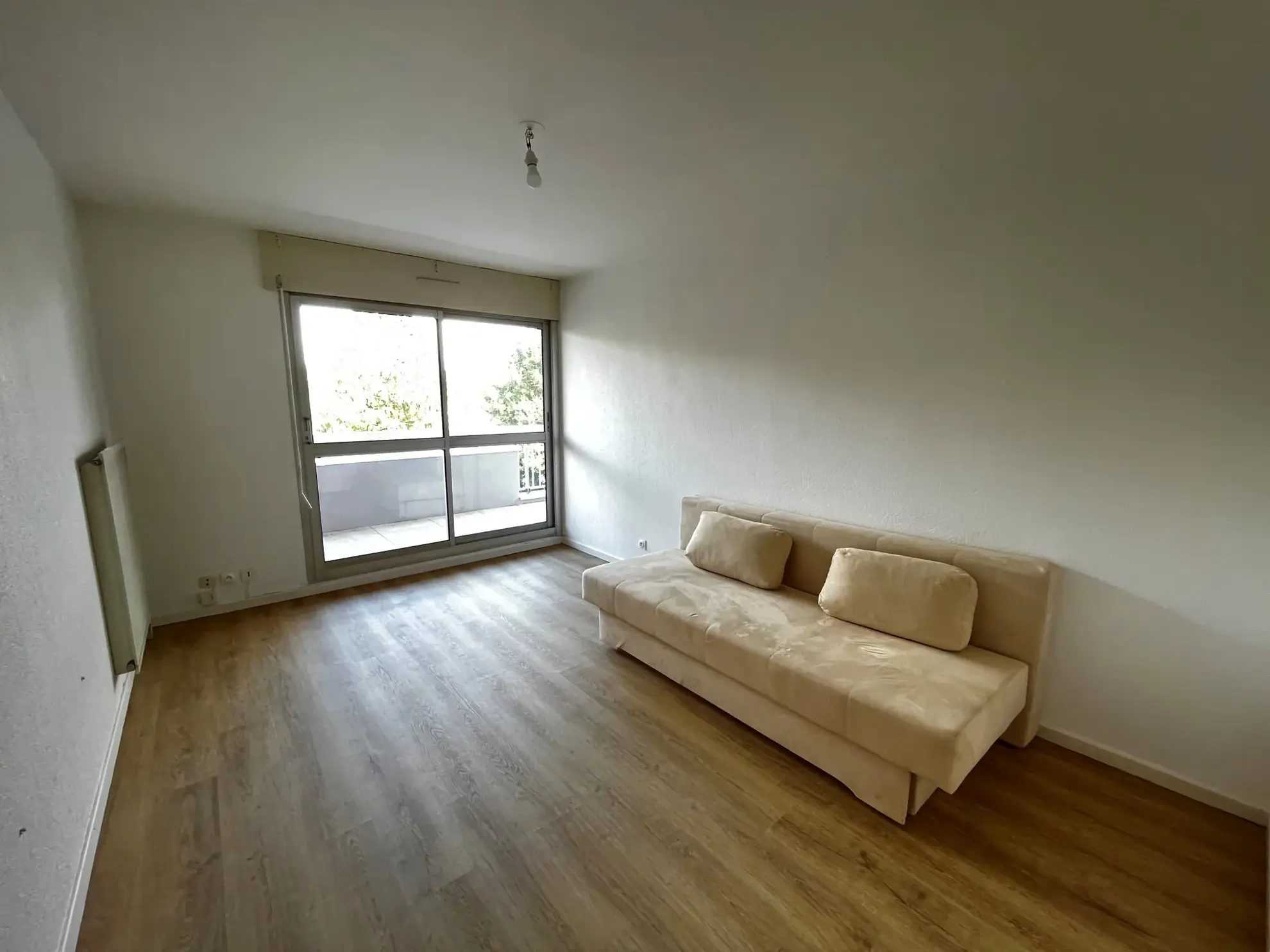 Montbéliard - Appartement T2 avec Terrasse et Garage à Vendre 
