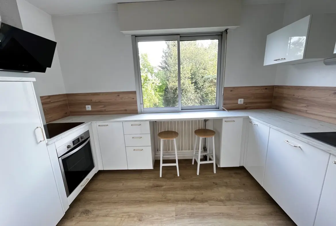 Montbéliard - Appartement T2 avec Terrasse et Garage à Vendre 