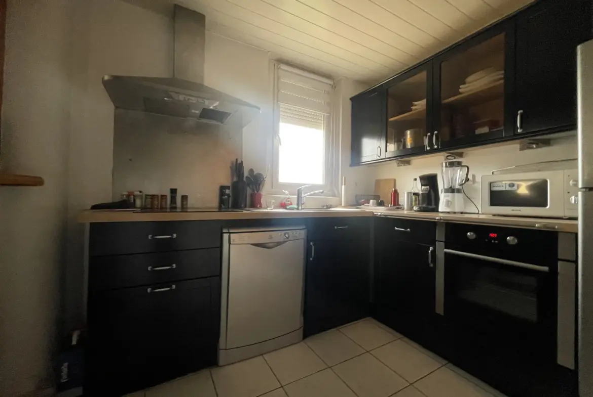 À vendre : Appartement de 67,5 m² avec belle terrasse à Herouville st Clair 