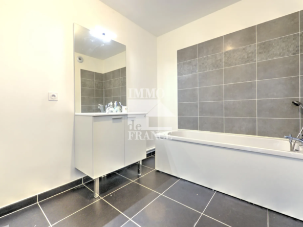 Appartement moderne F3 à Pontoise - 279 000 € 
