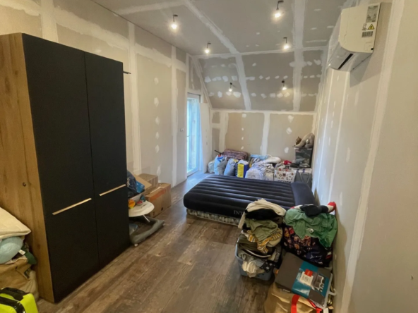 À vendre : Maison ancienne de bourg à Coulongé - 152m2 