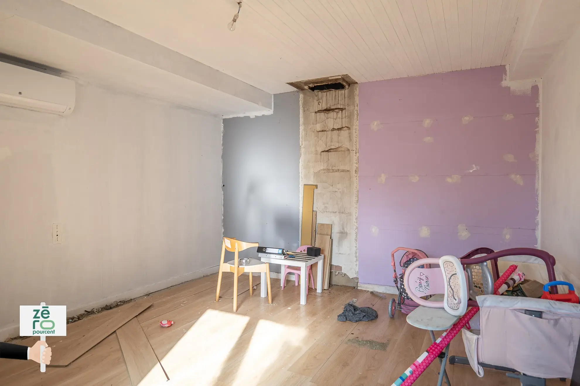 Maison d'environ 100 m² à vendre à Saint-Aubin-la-Plaine 