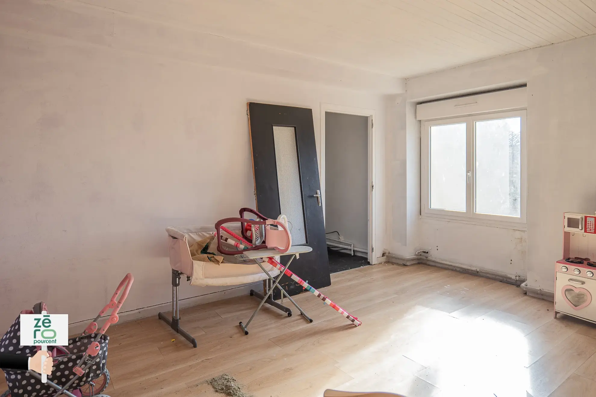 Maison d'environ 100 m² à vendre à Saint-Aubin-la-Plaine 