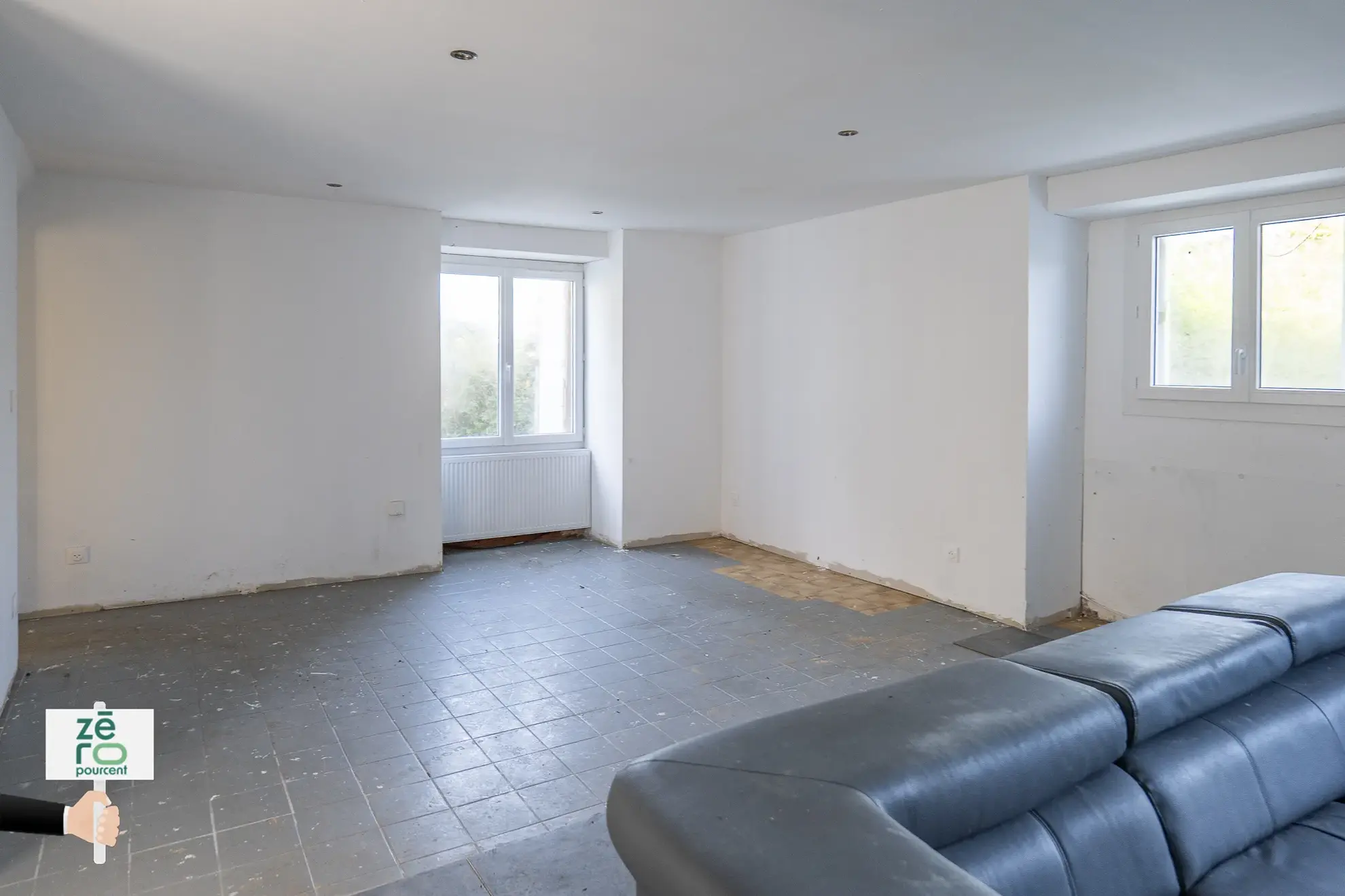 Maison d'environ 100 m² à vendre à Saint-Aubin-la-Plaine 