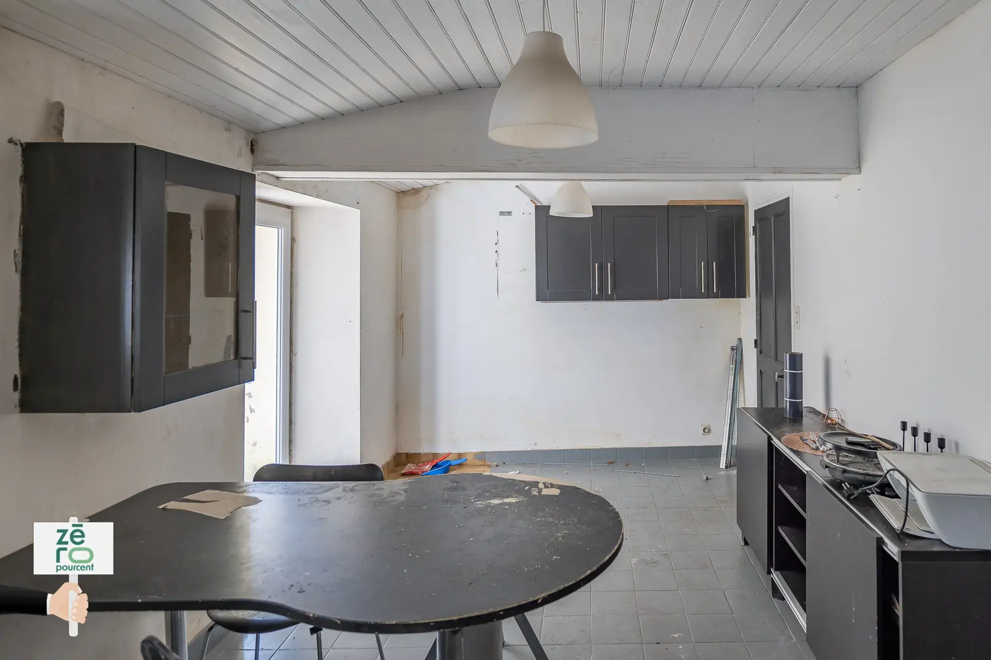 Maison d'environ 100 m² à vendre à Saint-Aubin-la-Plaine 