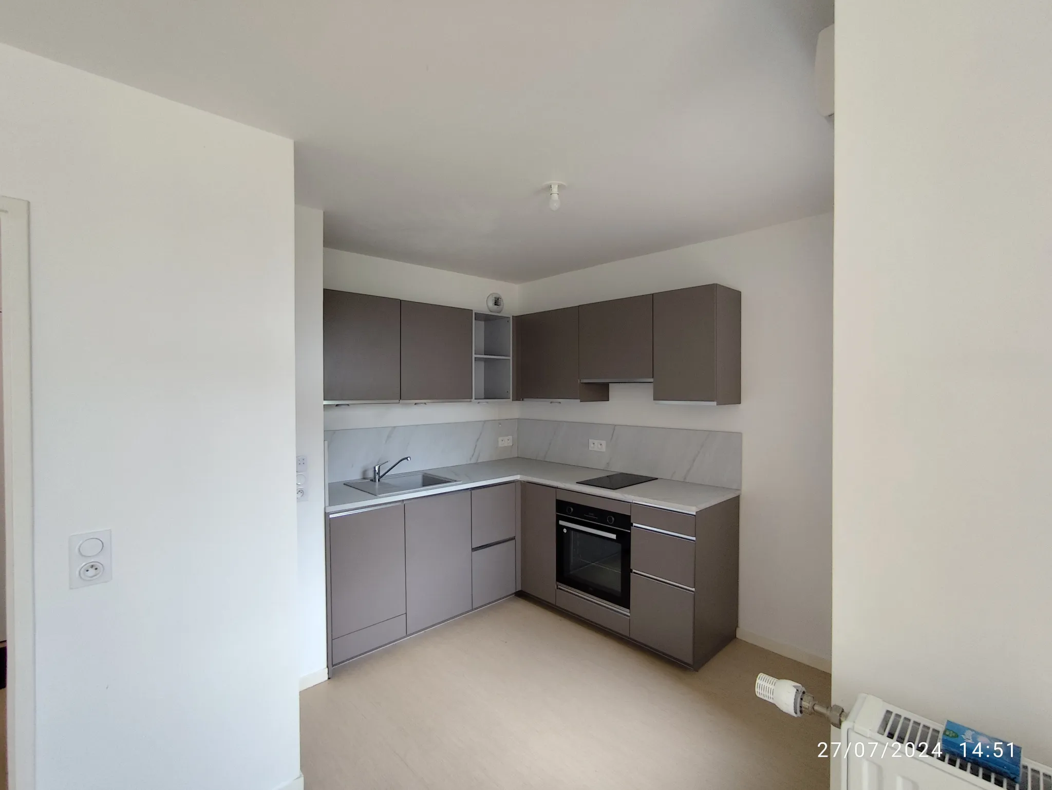 Appartement F3 neuf à vendre à Cergy 