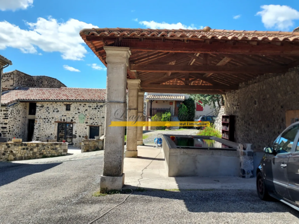 Maison en pierre rénovée à Saint-Pons - 40 m2 