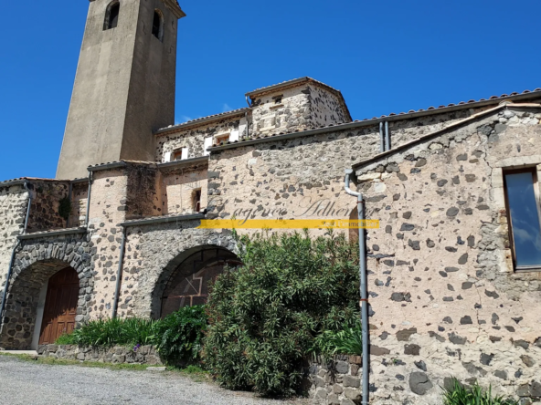 Maison en pierre rénovée à Saint-Pons - 40 m2 