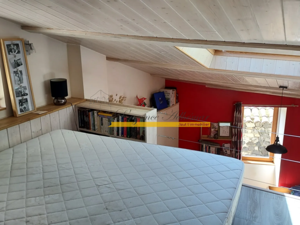 Maison en pierre rénovée à Saint-Pons - 40 m2 