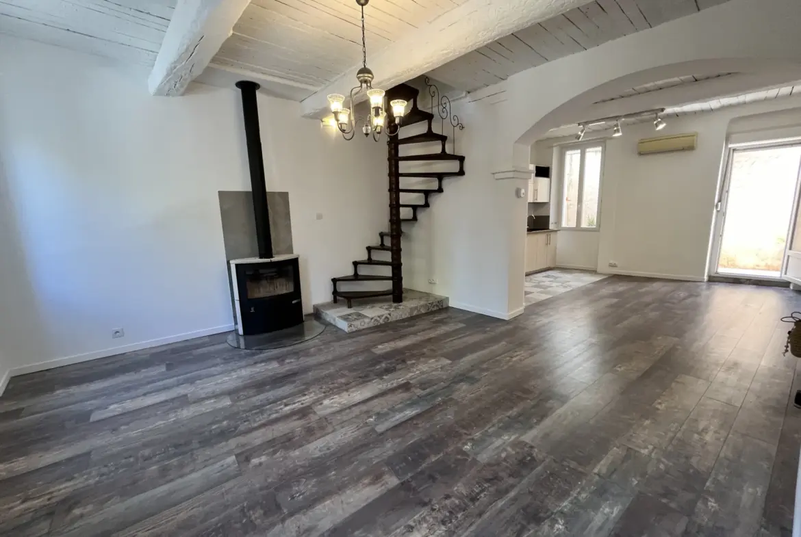 À vendre : Appartement DUPLEX 3 pièces à Vidauban 