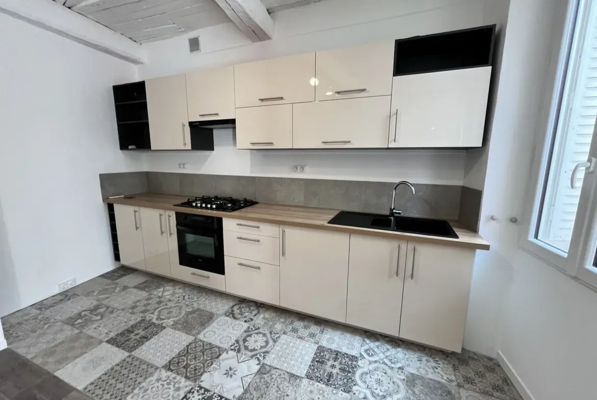 À vendre : Appartement DUPLEX 3 pièces à Vidauban 