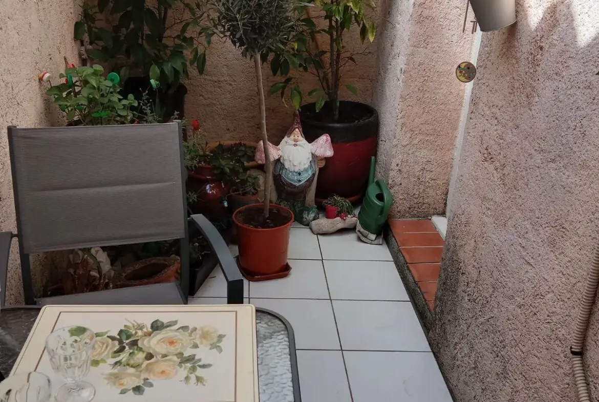 À vendre : Appartement DUPLEX 3 pièces à Vidauban 