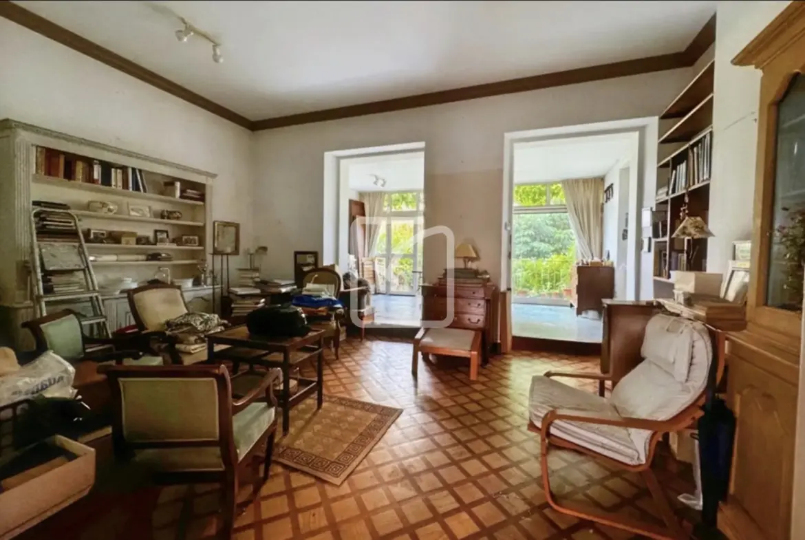 Maison de ville avec jardin à Gourdon - 4 niveaux 