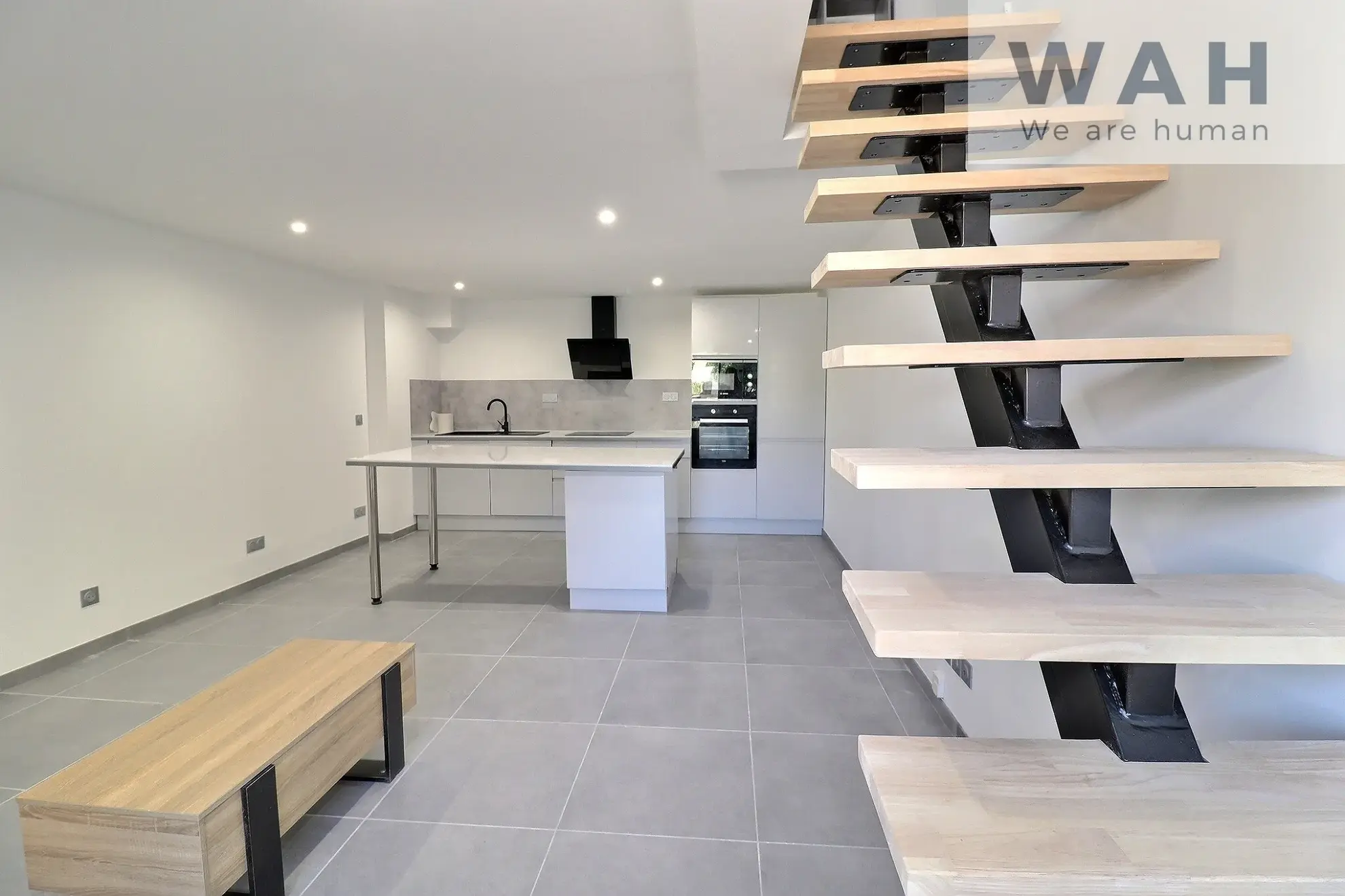 Maison de ville Duplex à Lunel 34400 - 2 pièces rénovées 